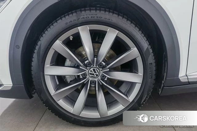 Volkswagen CC id 4273669 из Китая 18