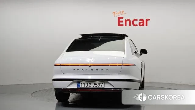 Hyundai Grandeur Hybrid (GN7) id 2993346 из Кореи 14