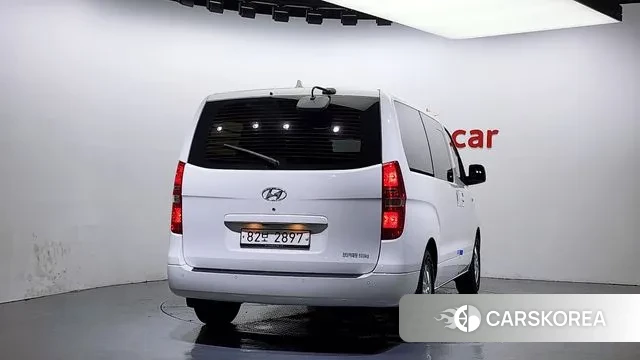 Hyundai The New Grand Starex id 3449048 из Кореи 14