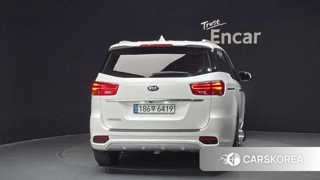 Kia The New Carnival id 3504754 из Кореи 14