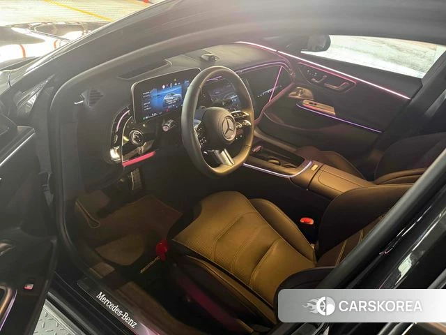 Mercedes-Benz E-Class W214 2025 Серебристо-серый из Кореи, фото 4