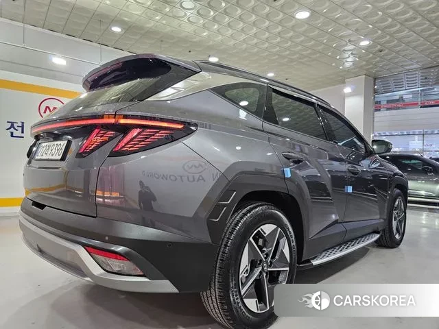 Hyundai The New Tucson Hybrid (NX4) 2025 Серый из Кореи, фото 4