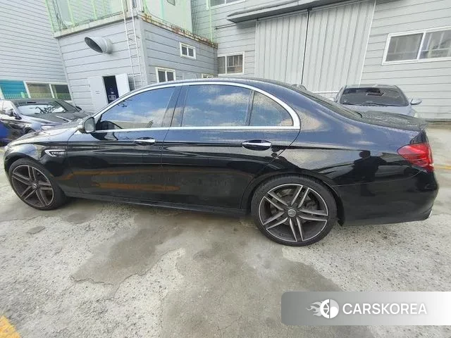 Mercedes-Benz E-Class W213 2018 Черный из Кореи, фото 4