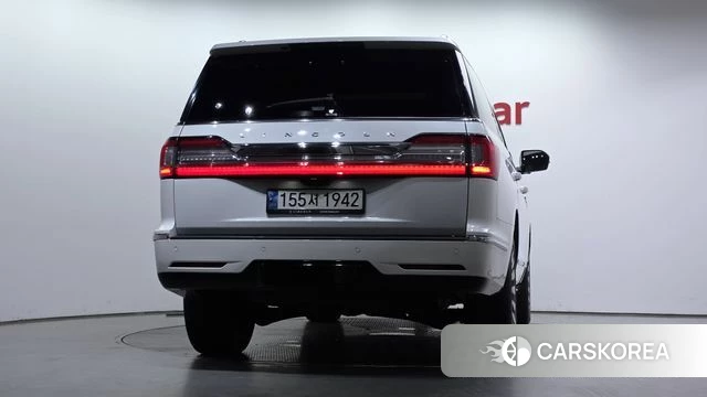 Lincoln Navigator 4th generation id 4464409 из Кореи 27