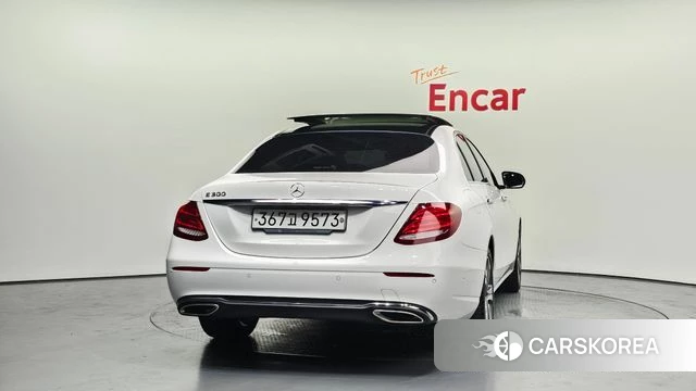 Mercedes-Benz E-Class W213 id 4586926 из Кореи 14
