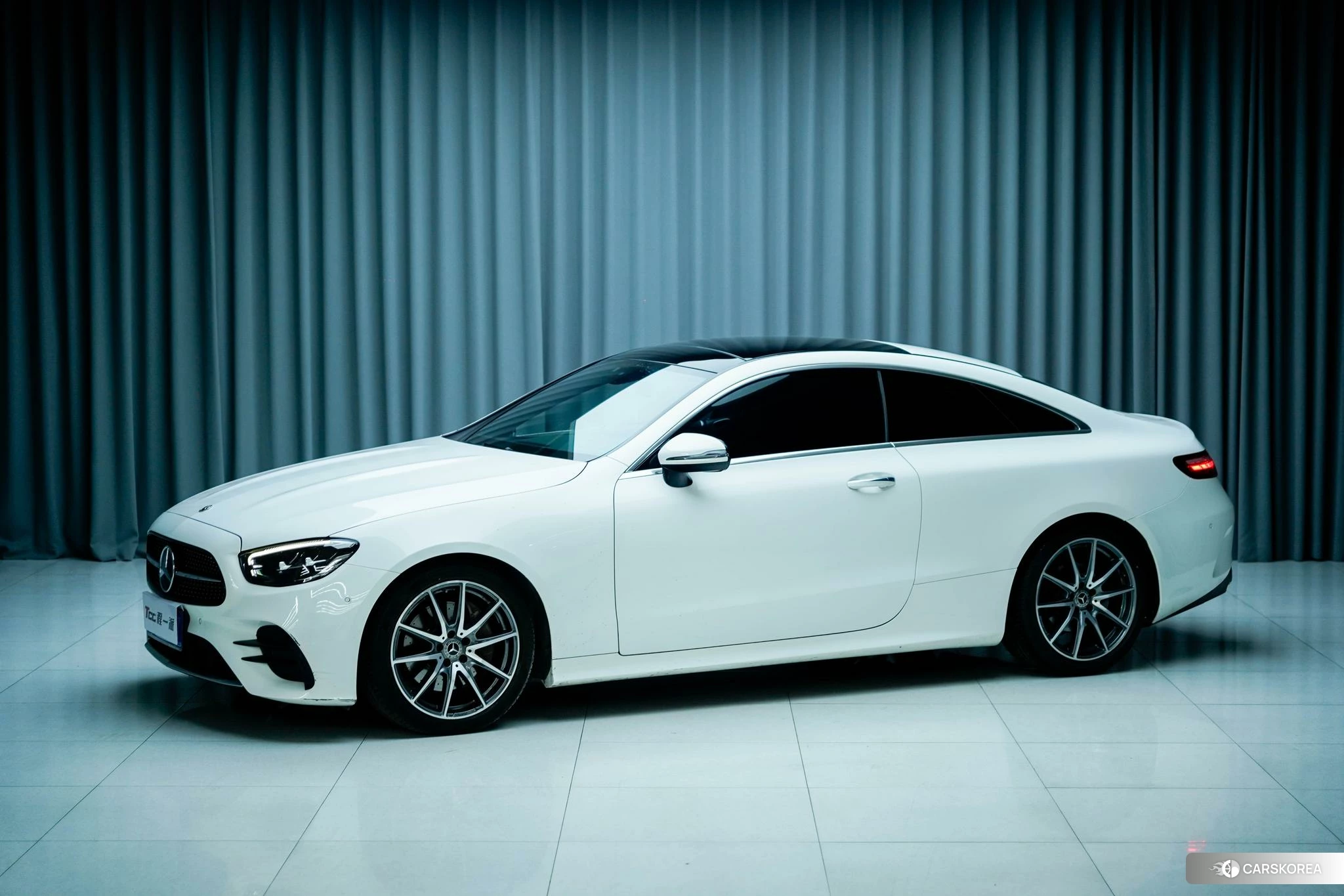 Mercedes-Benz E-class (imported) 2022 Белый из Китая, фото 4