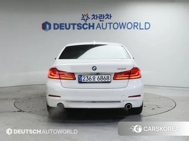 BMW 5 Series (G30) id 3651498 из Кореи 14