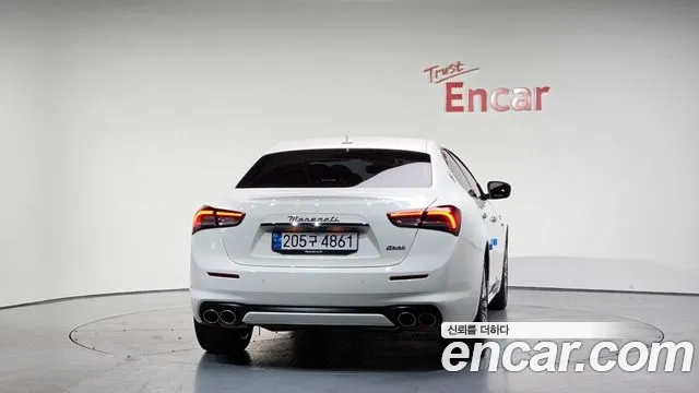 Maserati Ghibli id 2858357 из Кореи 14