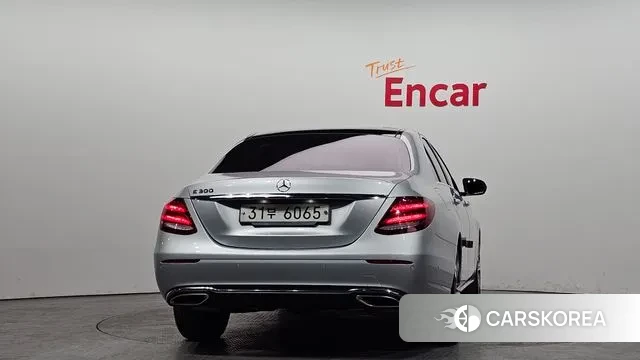 Mercedes-Benz E-Class W213 id 3736744 из Кореи 14