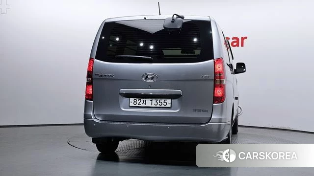 Hyundai The New Grand Starex id 4594384 из Кореи 25