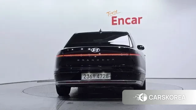 Hyundai Grandeur (GN7) id 3007151 из Кореи 14