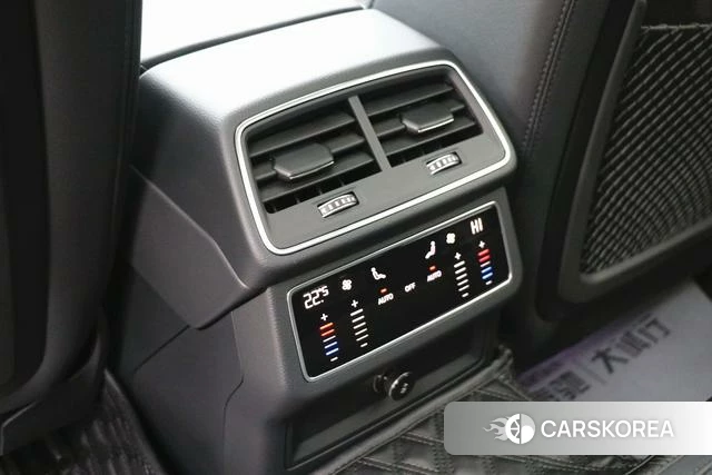 Audi A6 (import) 2026 Черный из Китая, фото 4