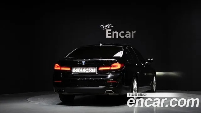 BMW 5 Series (G30) id 2880667 из Кореи 14