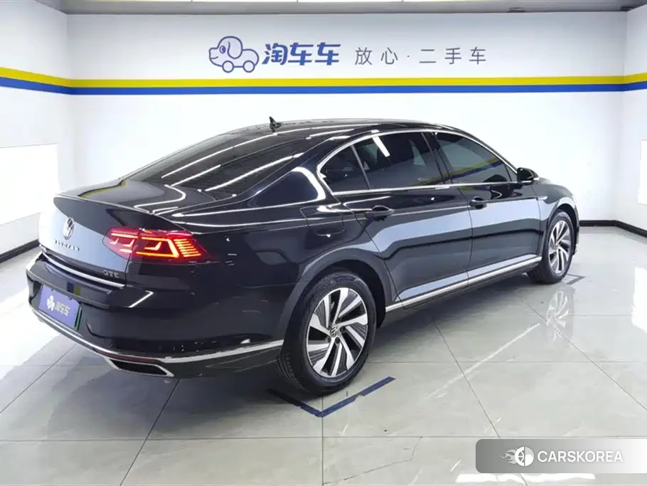 Volkswagen Magotan id 4545810 из Китая 10