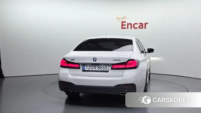 BMW 5 Series (G30) id 3012792 из Кореи 14