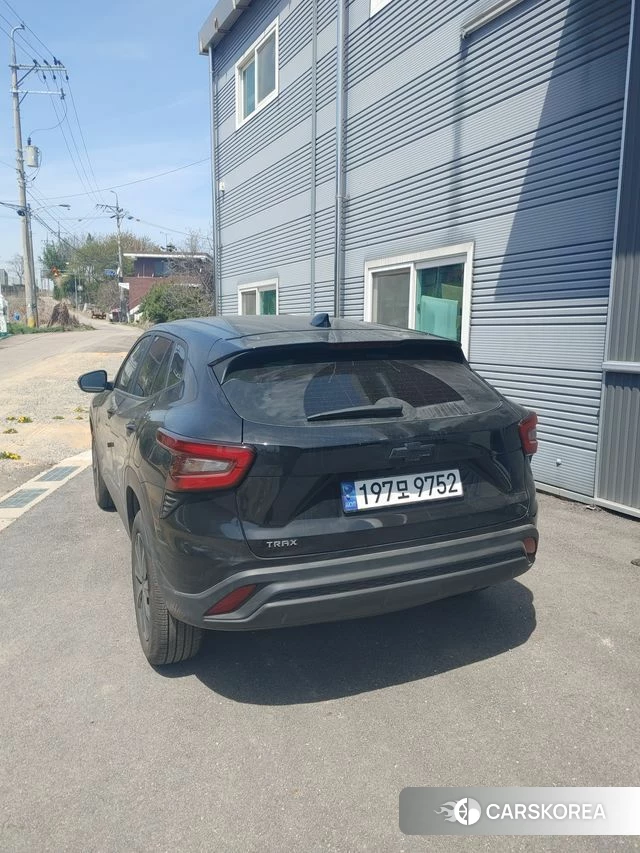 Chevrolet (GM Daewoo) Trax Crossover 2024 Черный из Кореи, фото 4