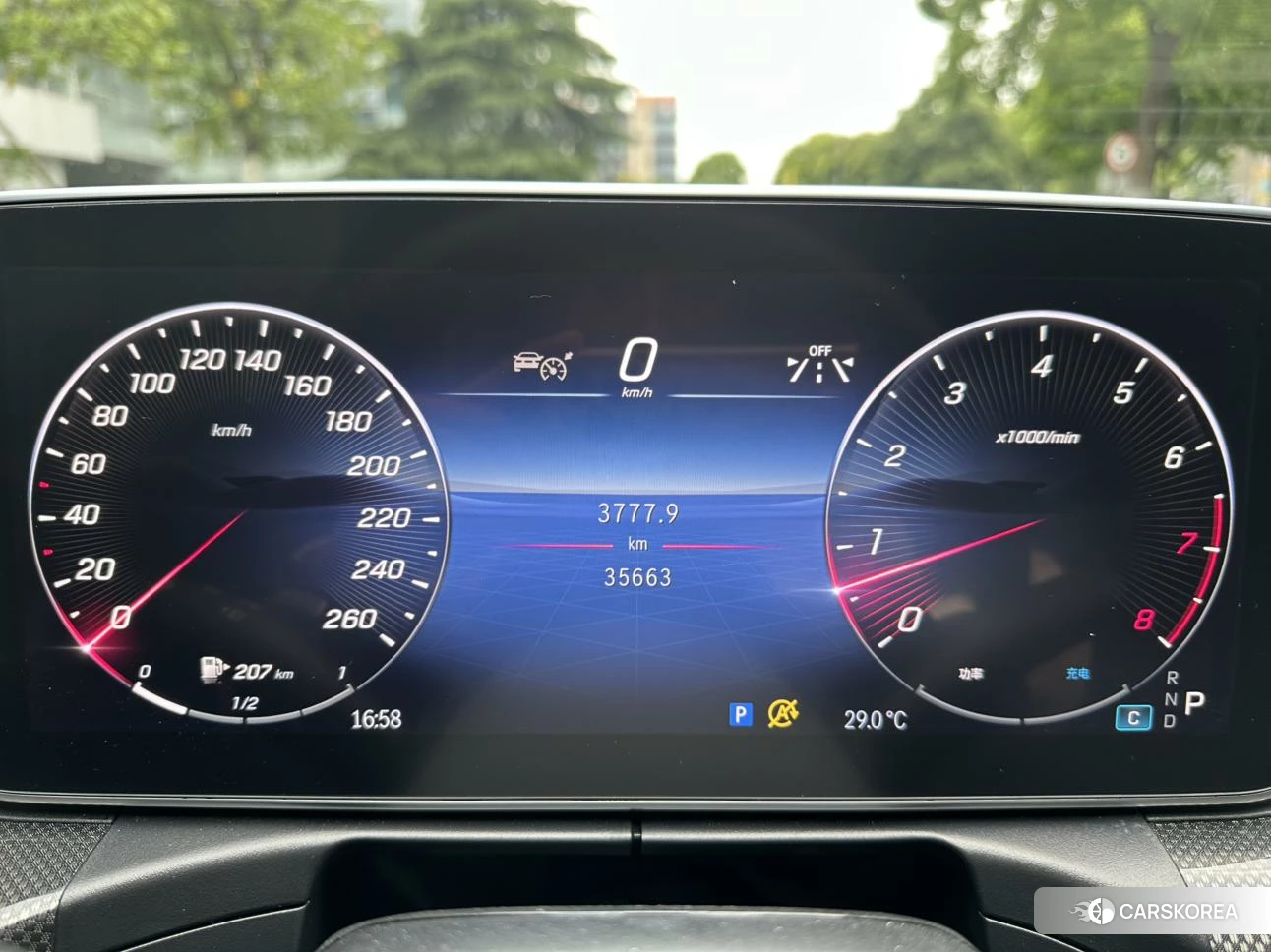 Mercedes-Benz Class C 2022 Белый из Китая, фото 4