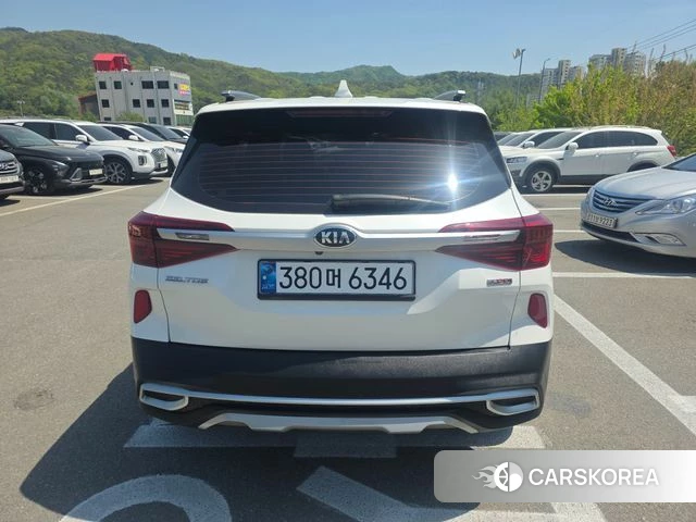 Kia Seltos id 4224699 из Кореи 14