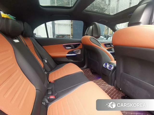 Mercedes-Benz Class C 2022 Серебристо-серый из Китая, фото 5