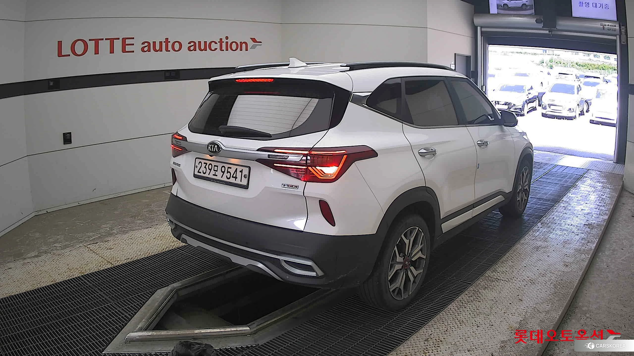 Kia Seltos id 4498420 из Кореи 31