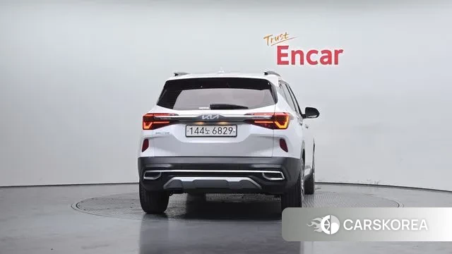 Kia Seltos id 3448013 из Кореи 14