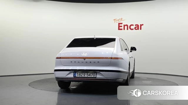 Hyundai Grandeur Hybrid (GN7) id 4515705 из Кореи 14