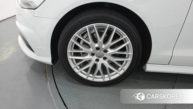 Audi New A6 id 4895571 из Кореи 25