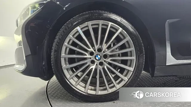 BMW 7 Series (G11) id 3764545 из Кореи 14