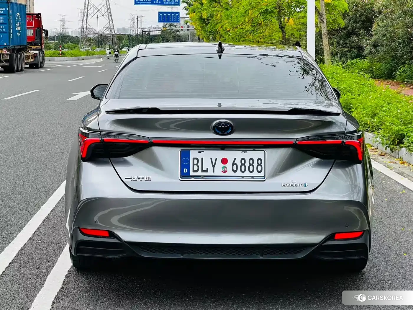 Toyota Avalon 2022 Silver/gray из Китая, фото 5