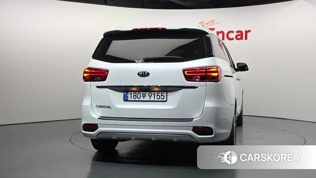 Kia The New Carnival id 4667248 из Кореи 14