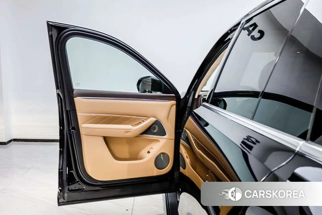 AITO Ask the world M8 id 3983158 из Китая 34