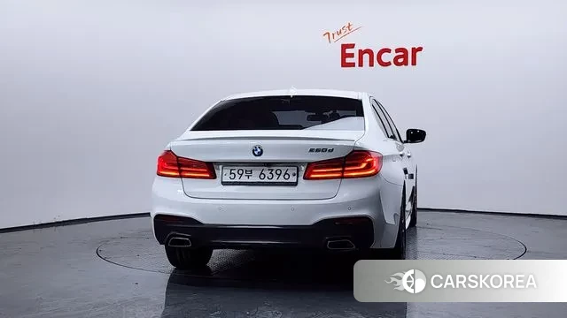 BMW 5 Series (G30) id 3510141 из Кореи 14