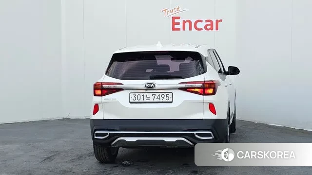 Kia Seltos id 3640932 из Кореи 14