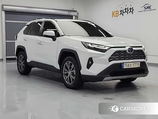 Toyota RAV4 5th Generation 2023 Белый из Кореи, фото 4