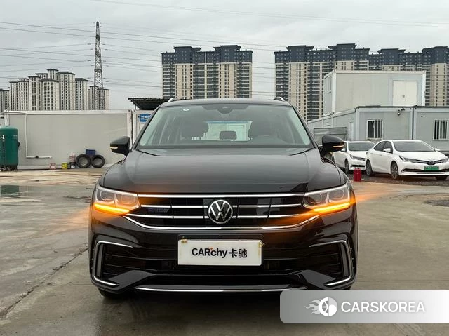 Volkswagen Tiguan L PHEV id 4210604 из Китая 10