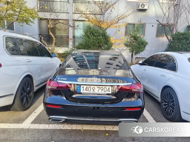 Mercedes-Benz E-Class W213 2021 Черный из Кореи, фото 4