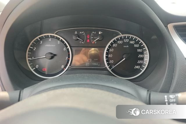 Nissan Xuan Yi id 4259513 из Китая 11