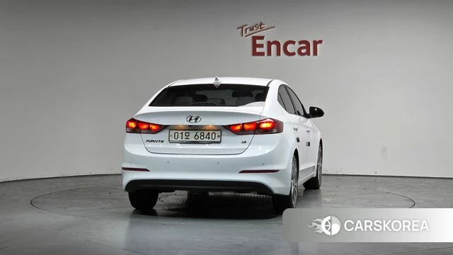 Hyundai Avante AD id 3937237 из Кореи 14