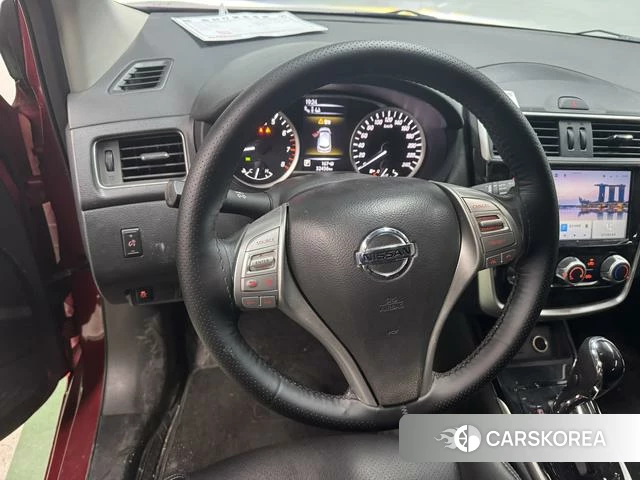 Nissan TIIDA id 4208688 из Китая 14