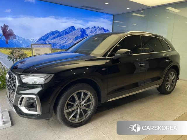 Audi Q5L id 4298040 из Китая 10