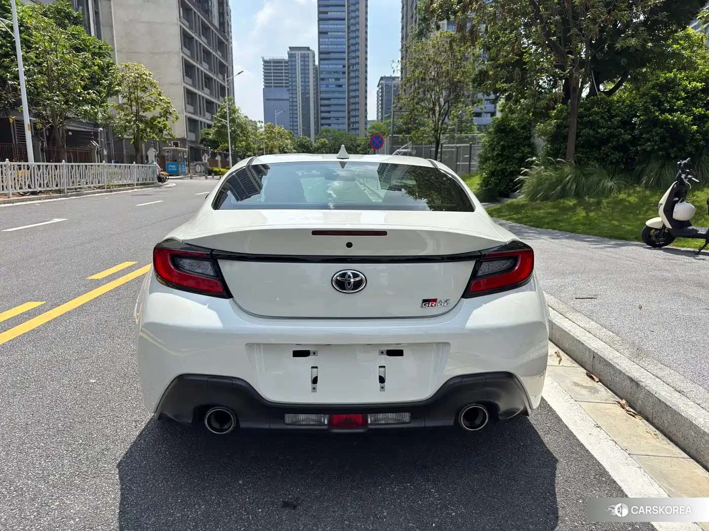 Toyota 86 2023 Белый из Китая, фото 4