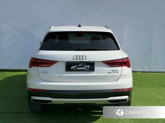 Audi Q3 2022 Белый из Китая, фото 4
