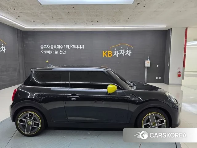 Mini Cooper Electric id 3041292 из Кореи 14