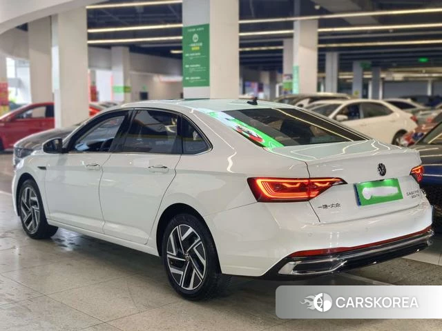 Volkswagen Sagitar id 4213719 из Китая 10
