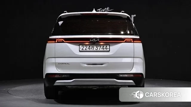 Kia Carnival 4th generation id 3043002 из Кореи 14