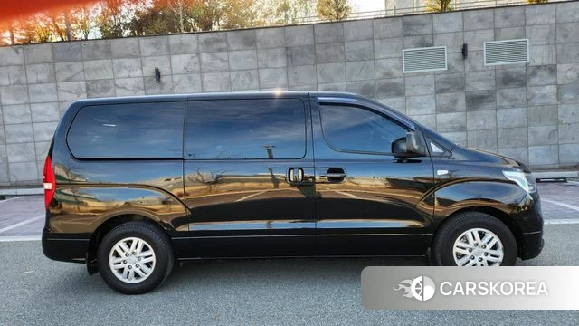 Hyundai The New Grand Starex id 3856542 из Кореи 8