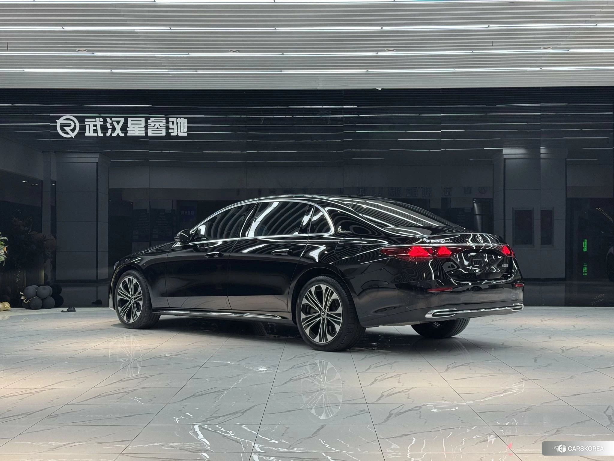 Mercedes-Benz E-class PHEV id 4512464 из Китая 9