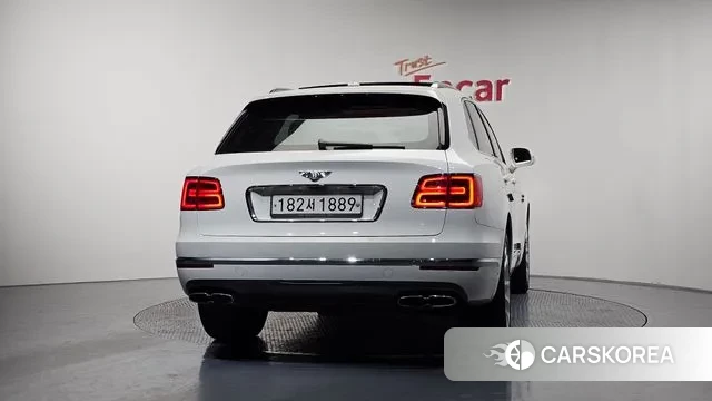 Bentley Bentayga id 3499407 из Кореи 14