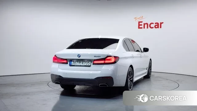 BMW 5 Series (G30) id 3635196 из Кореи 14