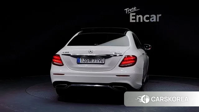 Mercedes-Benz E-Class W213 id 3573722 из Кореи 14